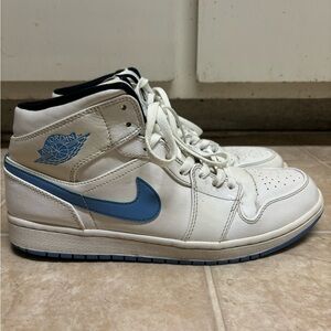 Jordan 1 Retro Mod White Patent Legend Blue